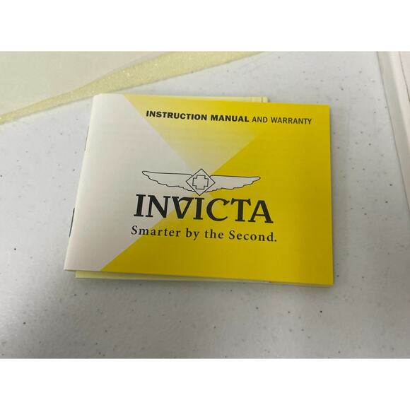 Invicta Lupah Special Edition Watch Set 4 Interchangeable Strap w/ Box & Manual - Picture 2 of 8